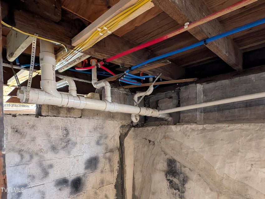 Photo #43: 1749 Us Highway 23 