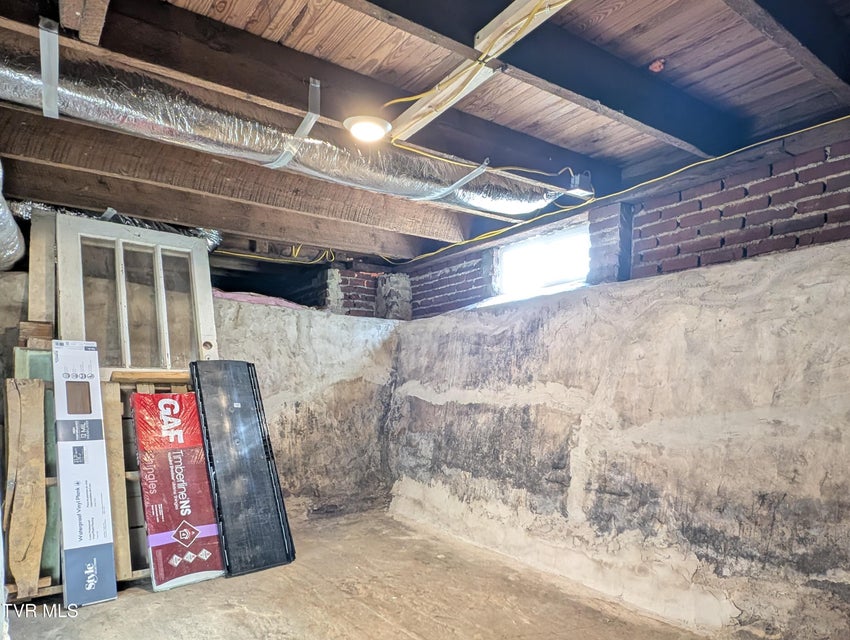 Photo #45: 1749 Us Highway 23 