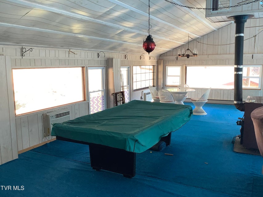 Photo #55: 5610 Powell River Road