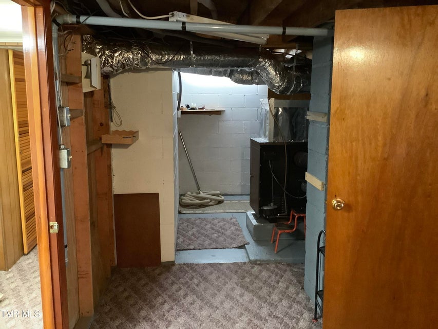 Photo #66: 5610 Powell River Road