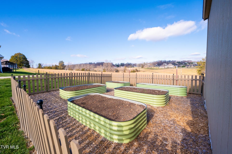 Photo #33: 285 New Hope Road