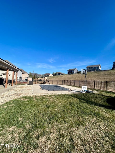 Photo #44: 2919 Royal Mile Divide