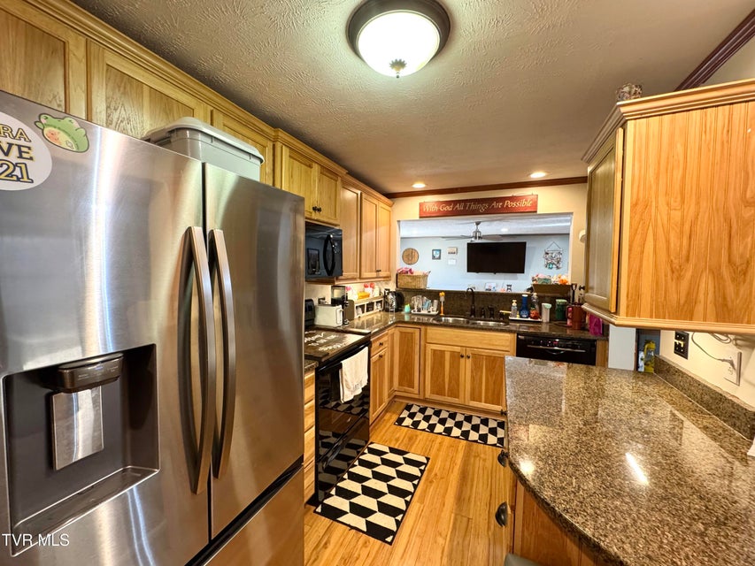 Photo #9: 226 Seventh Street