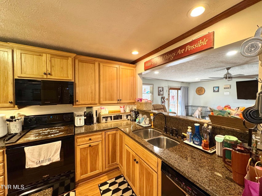 Photo #10: 226 Seventh Street