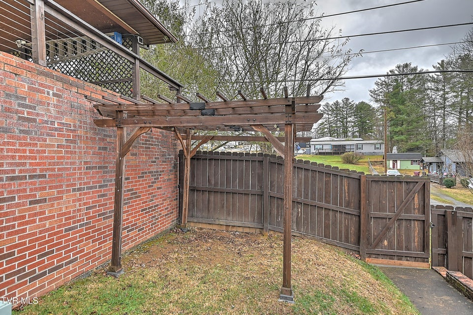 Photo #34: 2001 Indian Ridge Road