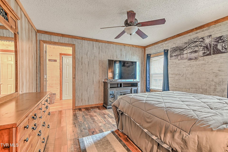 Photo #20: 1096 Old Elizabethton Highway