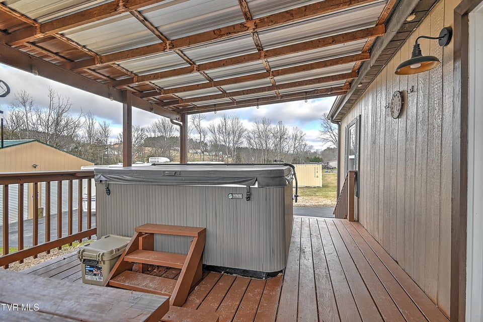 Photo #35: 1096 Old Elizabethton Highway