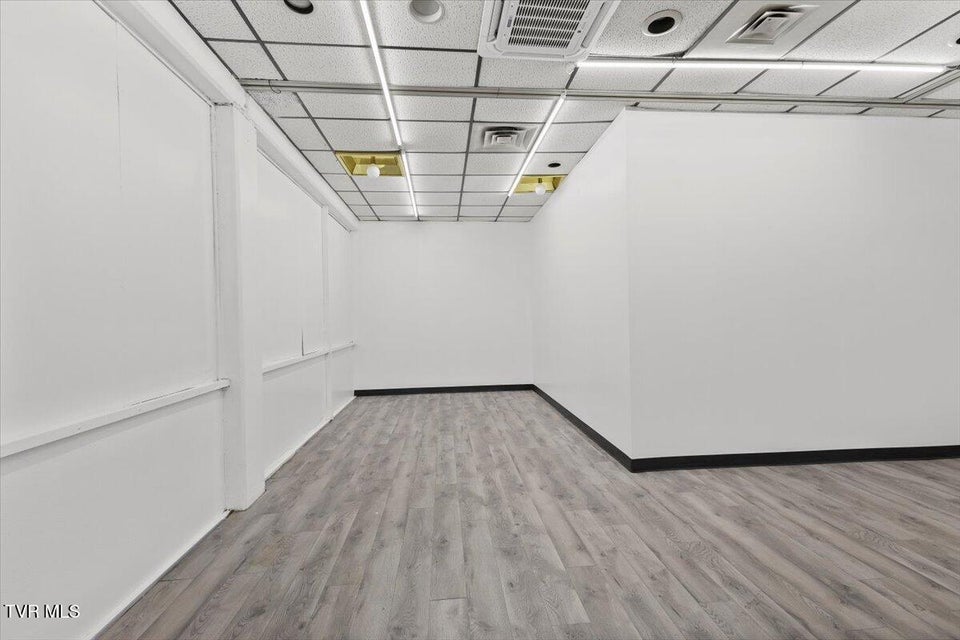 Photo #10: 2205 Euclid Avenue