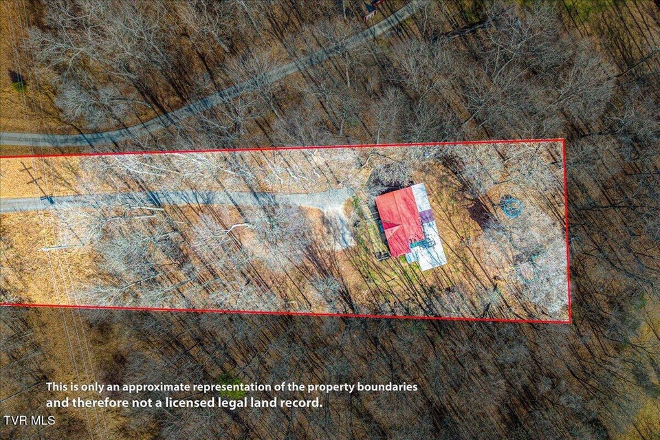 Photo #3: 250 Horseshoe Bend Road