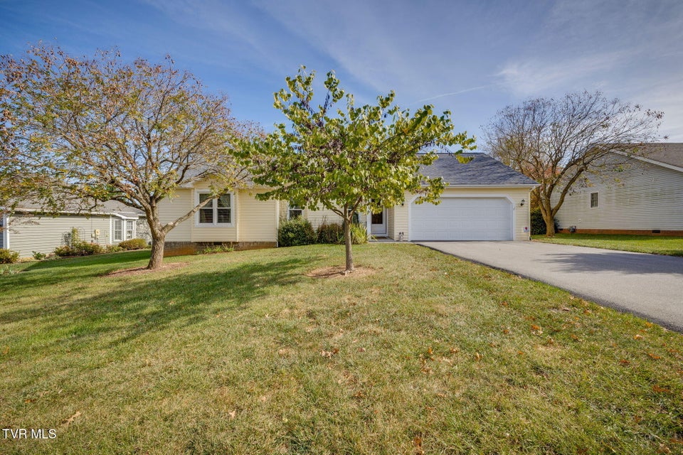 Photo #2: 4116 Bradford Lane