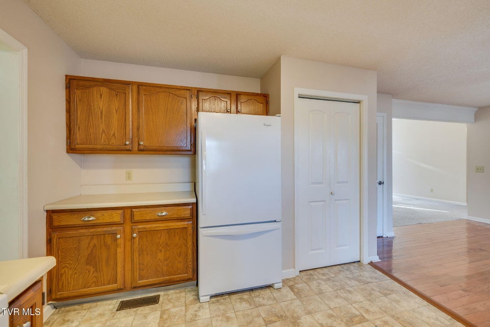 Photo #11: 4116 Bradford Lane