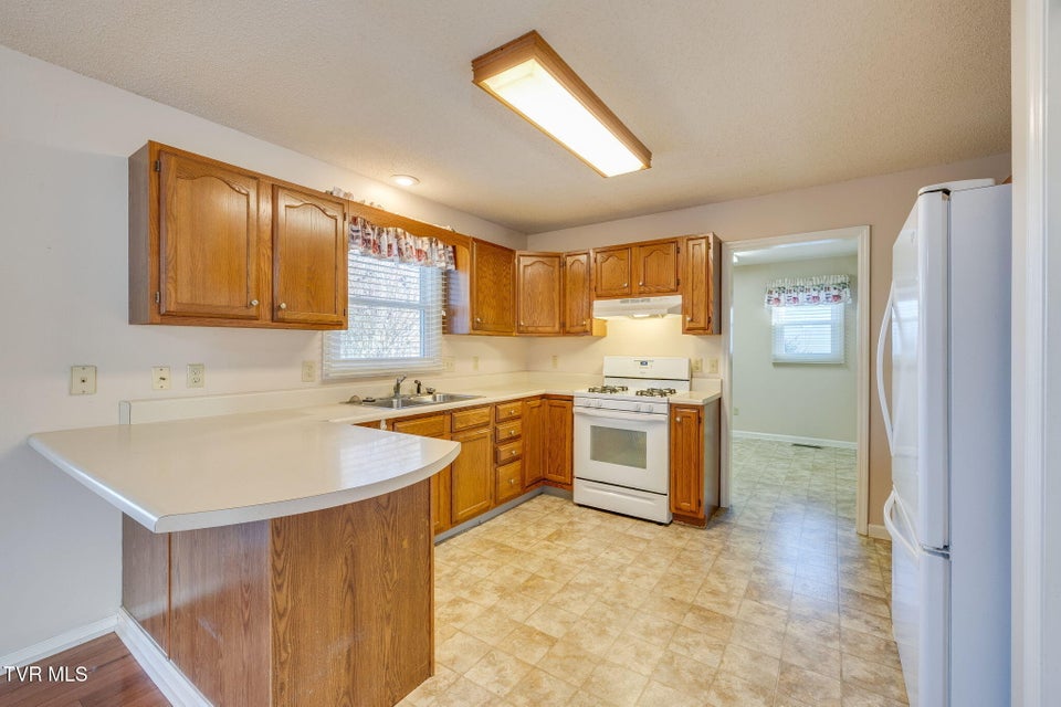 Photo #13: 4116 Bradford Lane