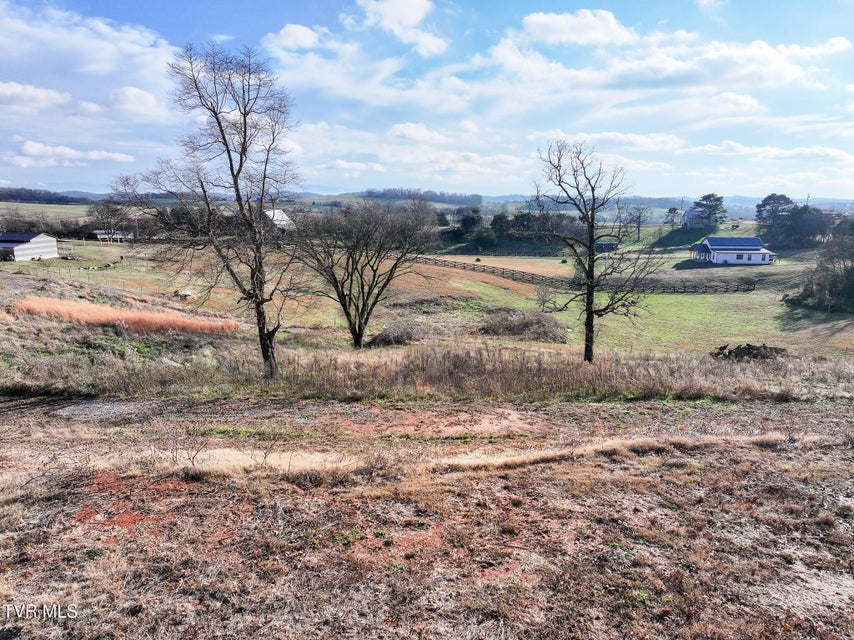 Photo #2: 1739 Redwing Lane