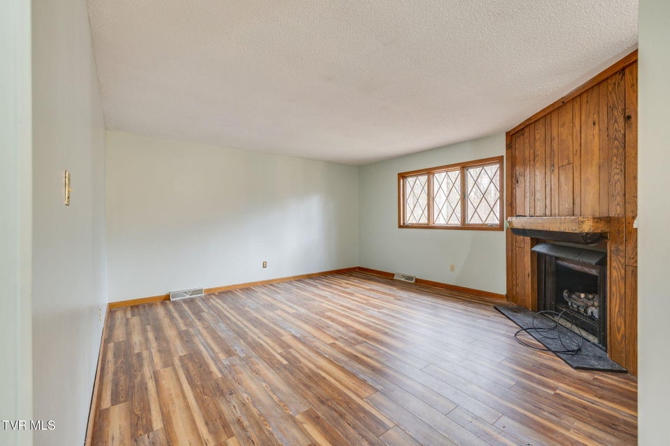 Photo #6: 13 Foxxborough Lane