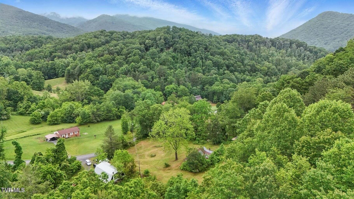 Photo #5: 5065 Tahoe Trail