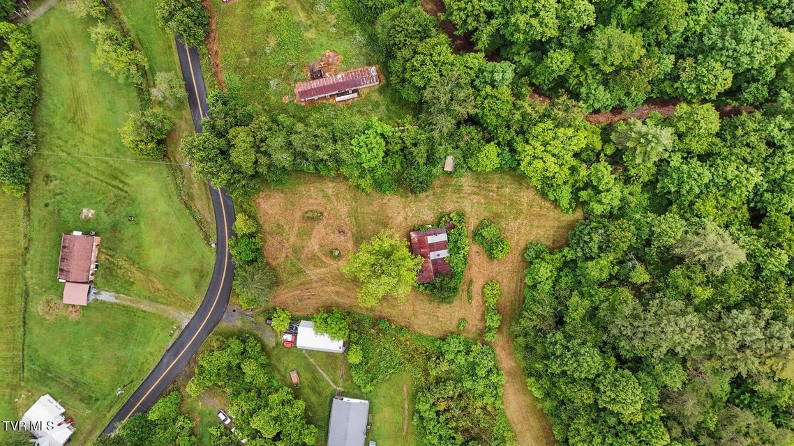 Photo #4: 5065 Tahoe Trail