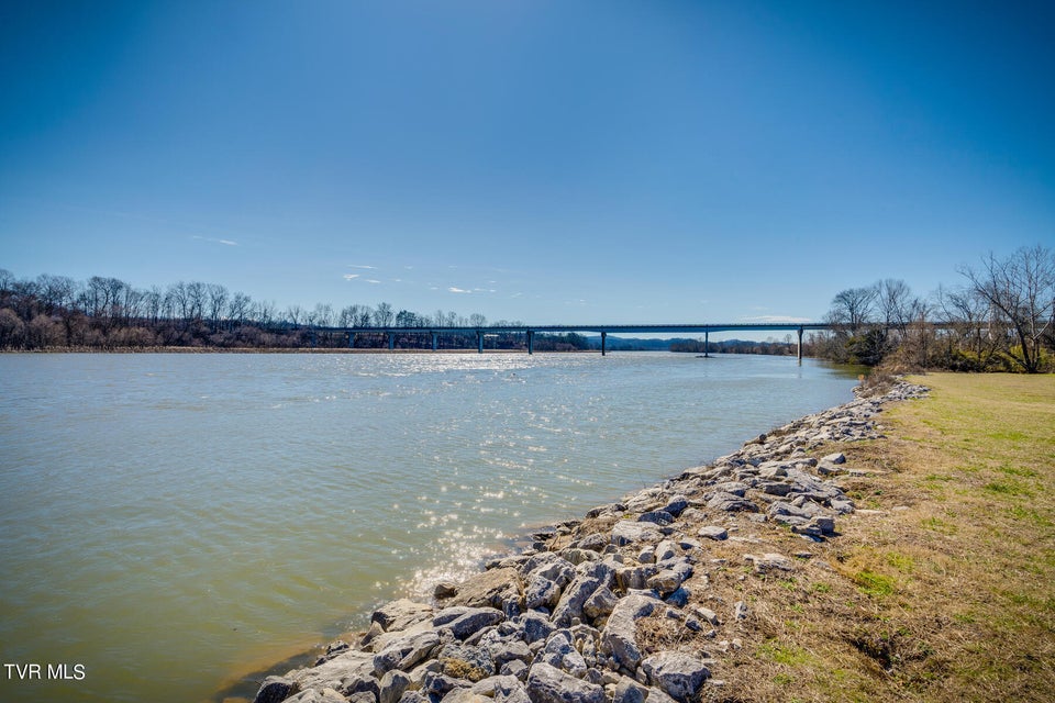 Photo #22: 1113 Old Stage Road