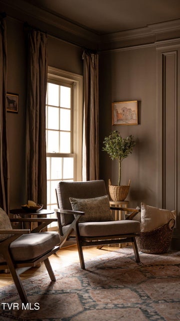 Photo #76: 1000 Huntington Court