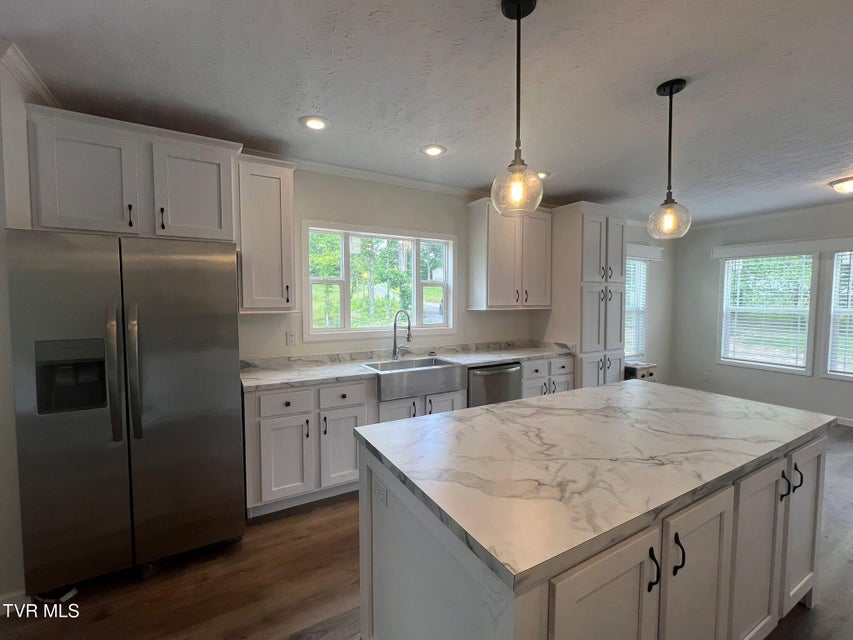 Photo #9: 290 Race Track Road