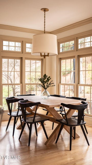 Photo #6: 1000 Huntington Court