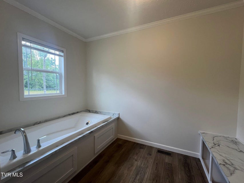 Photo #15: 290 Race Track Road