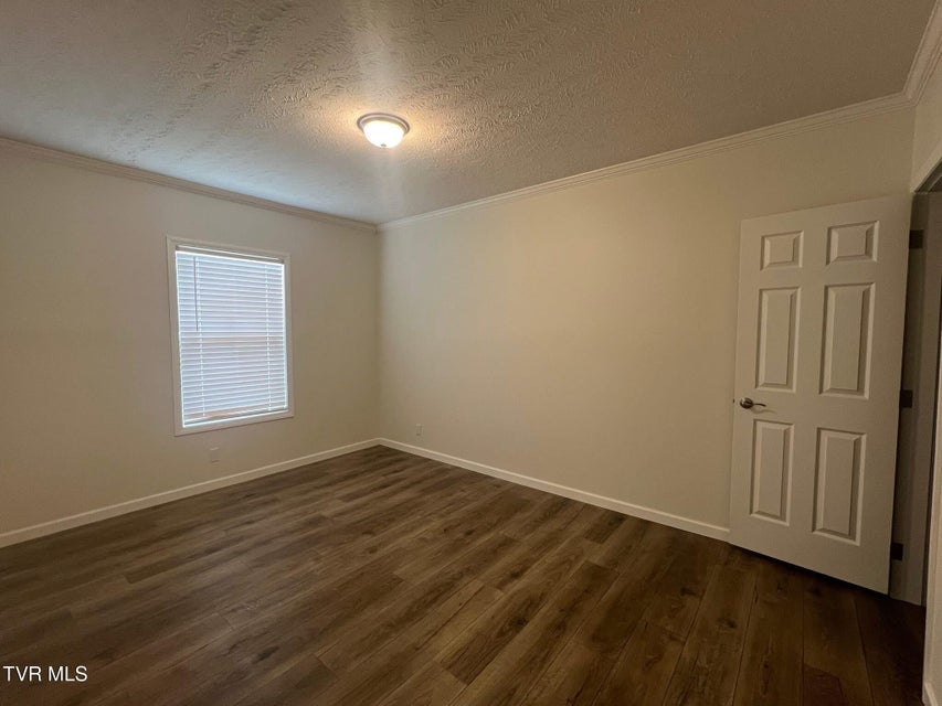 Photo #18: 290 Race Track Road