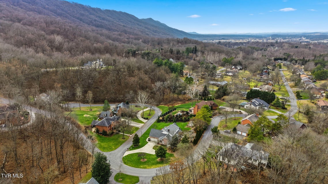 Photo #73: 1000 Huntington Court