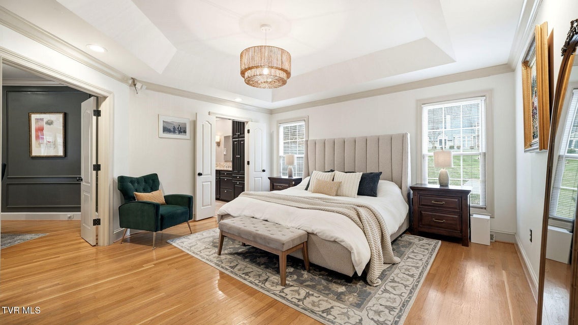 Photo #26: 1000 Huntington Court