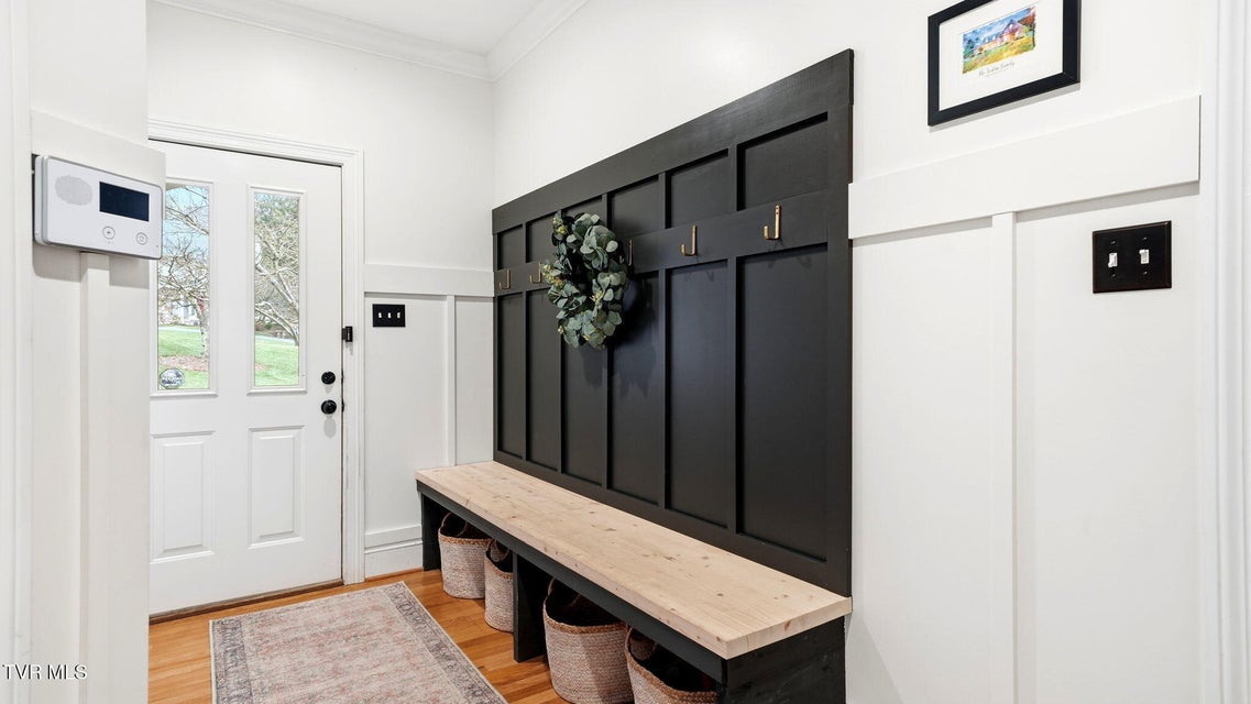 Photo #39: 1000 Huntington Court