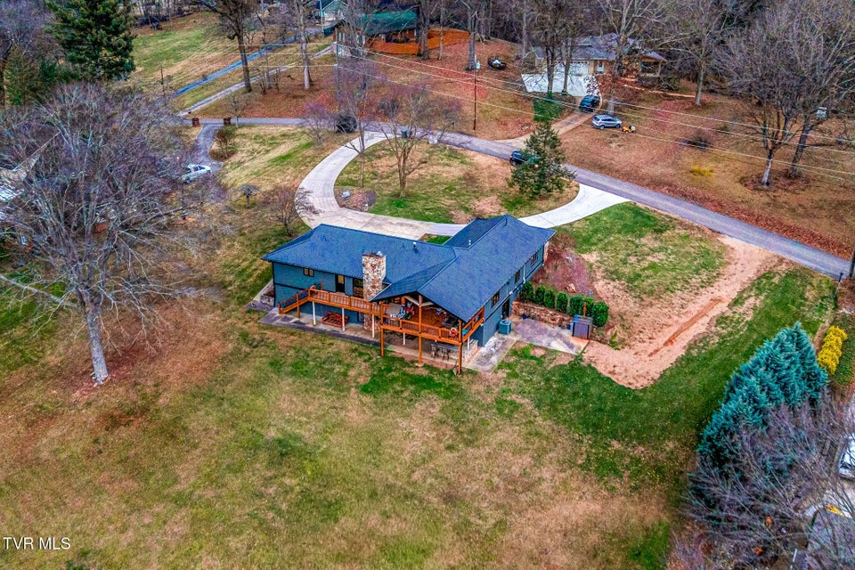 Photo #58: 176 Timber Lake Drive