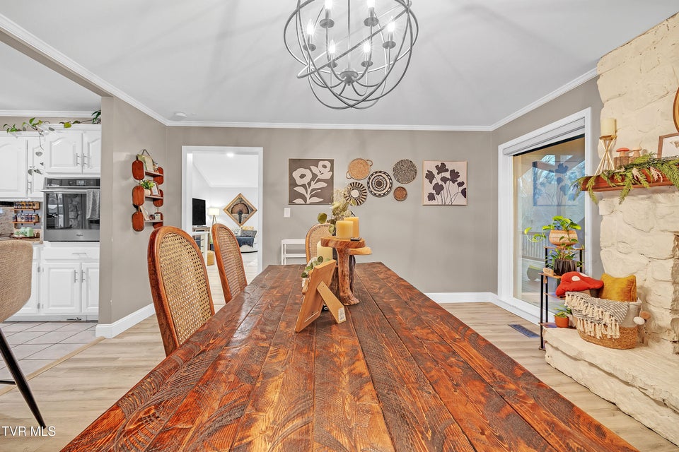 Photo #9: 176 Timber Lake Drive