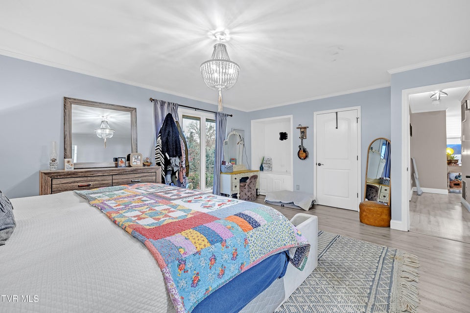 Photo #23: 176 Timber Lake Drive