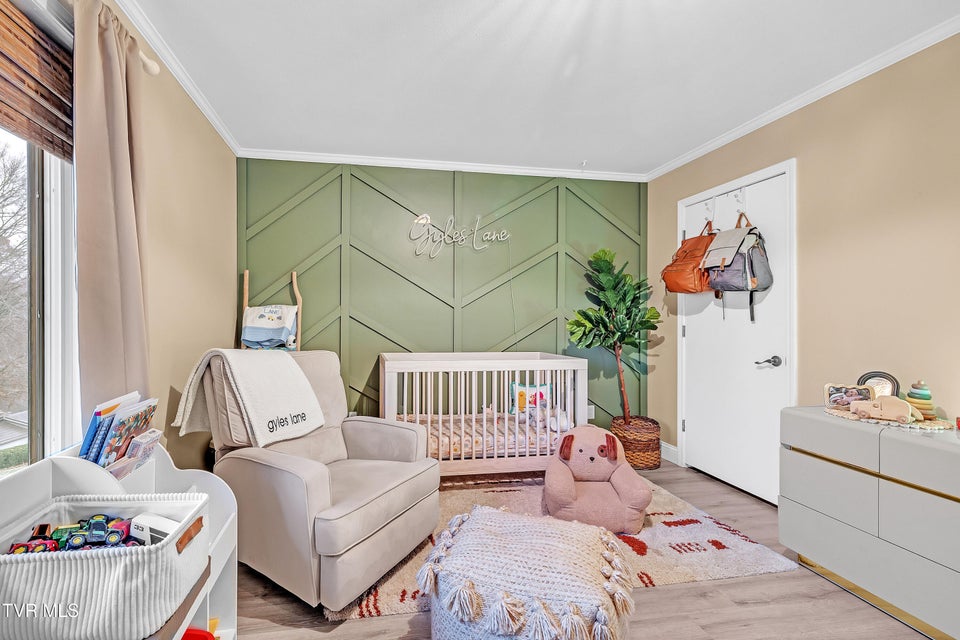 Photo #18: 176 Timber Lake Drive