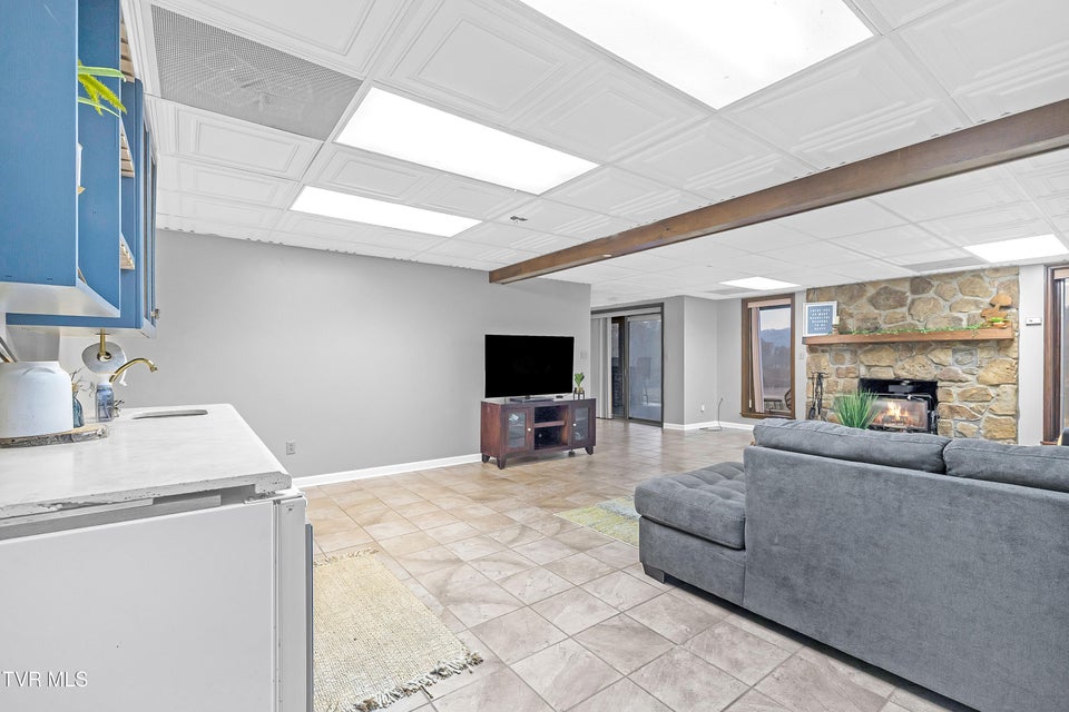 Photo #31: 176 Timber Lake Drive