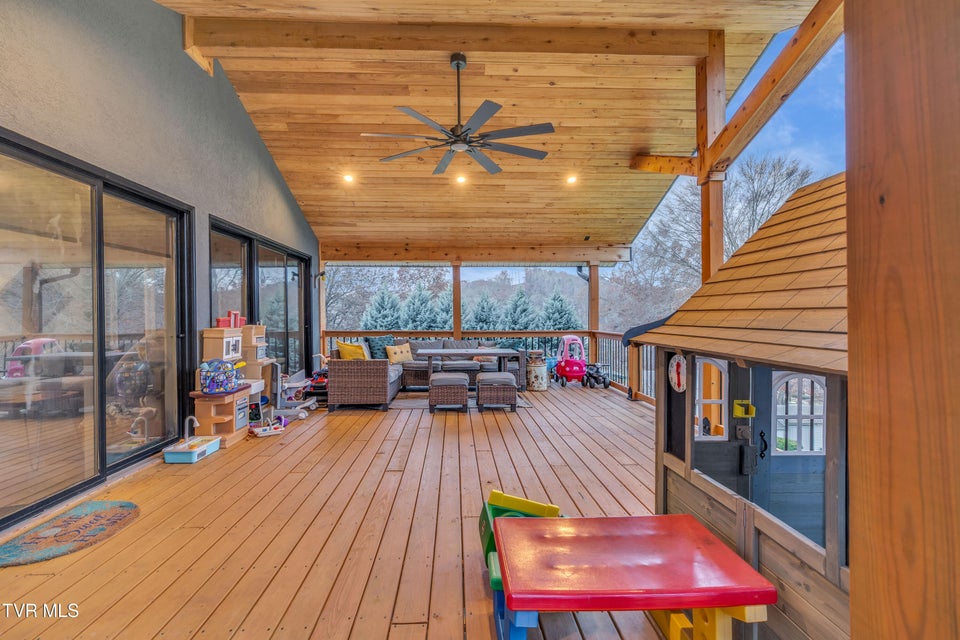 Photo #46: 176 Timber Lake Drive