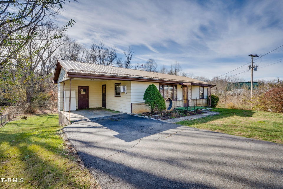 Photo #15: 2009 Indian Ridge Road