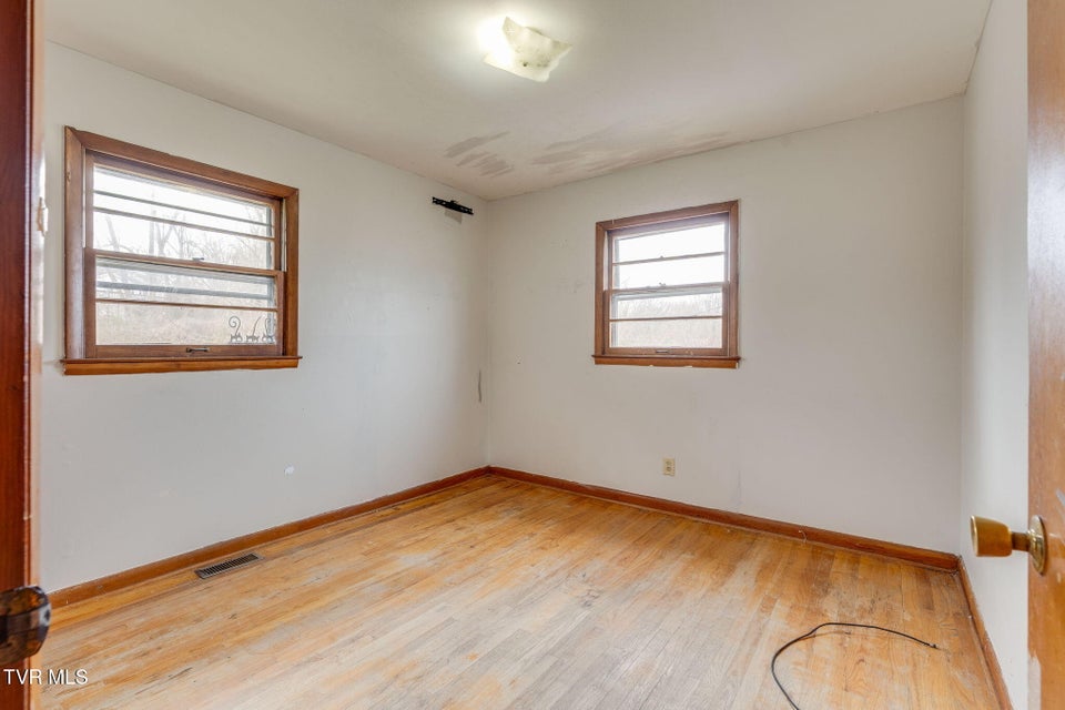 Photo #10: 2009 Indian Ridge Road