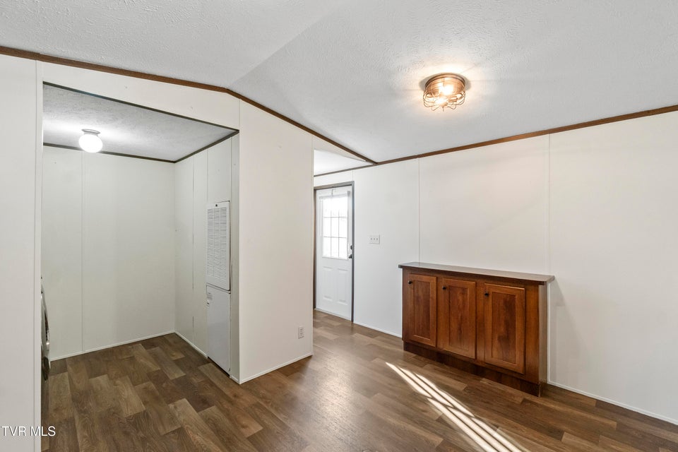 Photo #23: 45 Chickadee Road