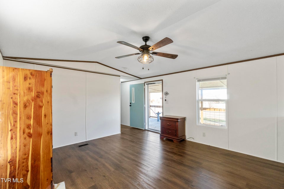 Photo #24: 45 Chickadee Road