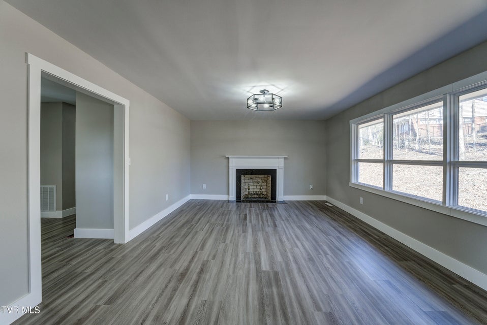 Photo #9: 4407 Mitchell Road