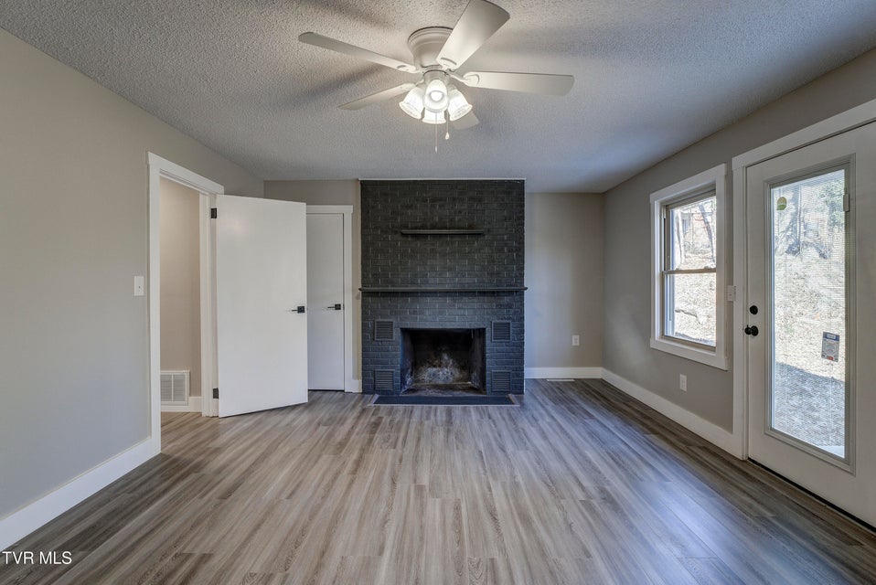 Photo #45: 4407 Mitchell Road