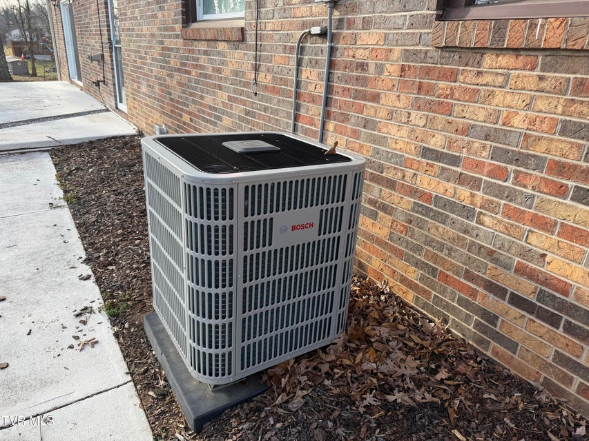 Photo #11: 435 Matson Road