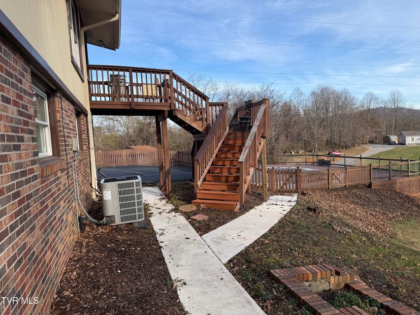 Photo #27: 435 Matson Road