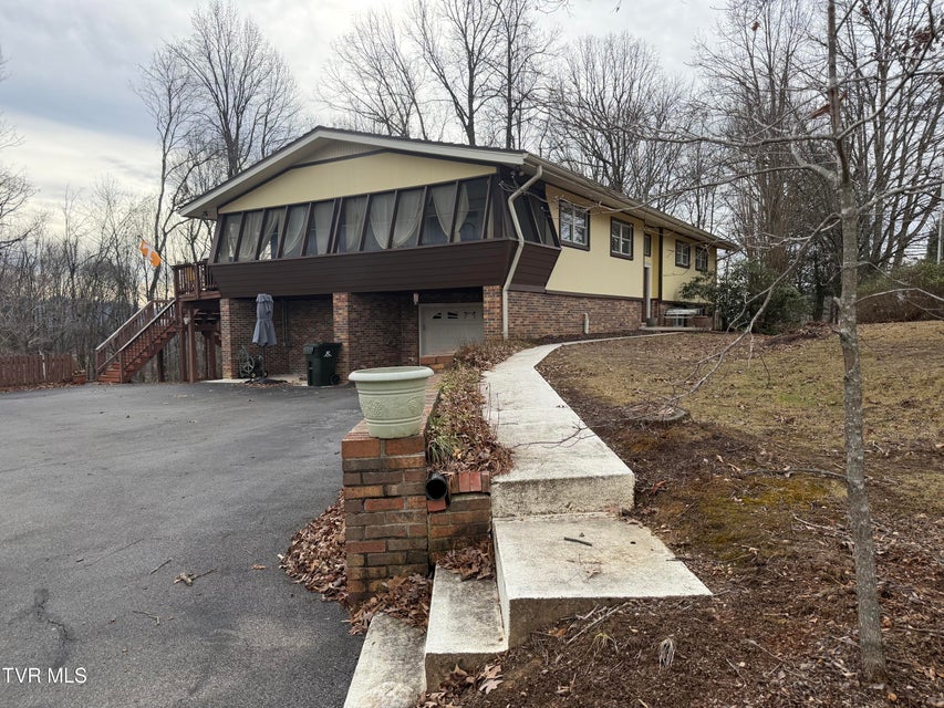 Photo #29: 435 Matson Road