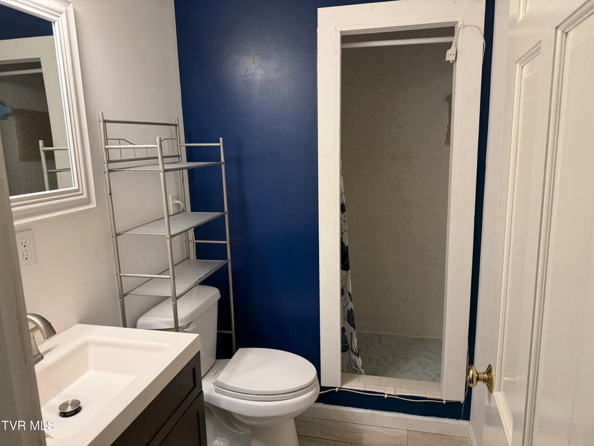 Photo #23: 435 Matson Road