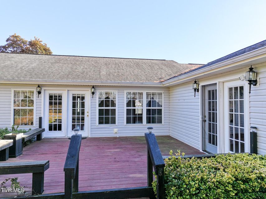 Photo #10: 32 Capri Drive