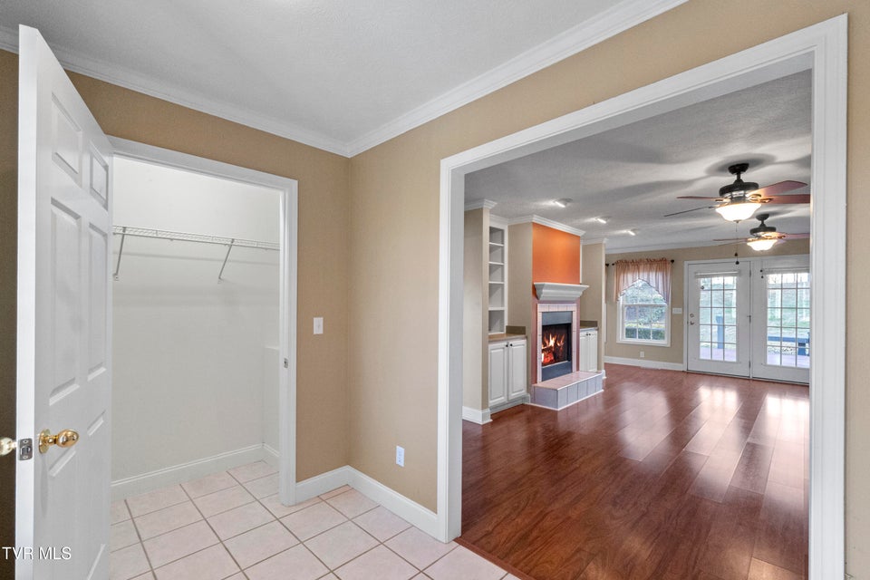 Photo #19: 32 Capri Drive