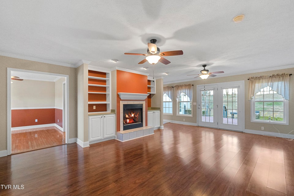 Photo #21: 32 Capri Drive