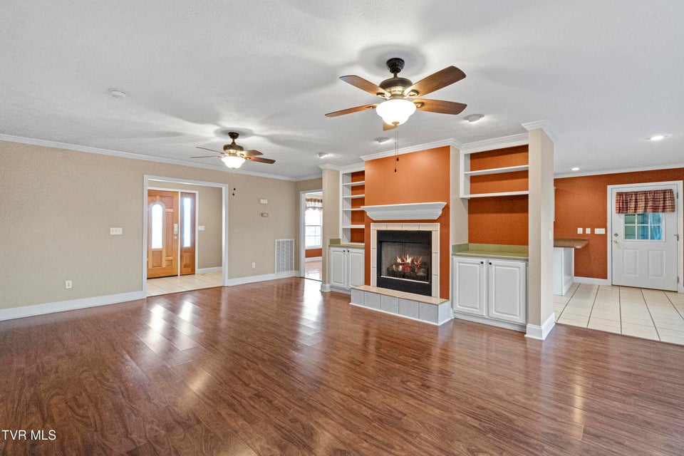 Photo #22: 32 Capri Drive