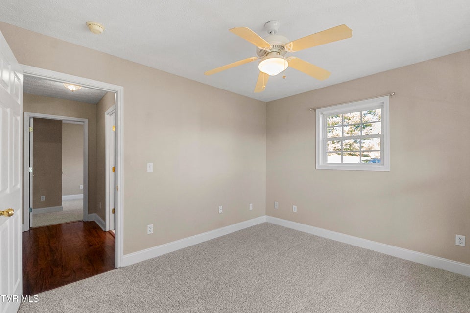 Photo #25: 32 Capri Drive